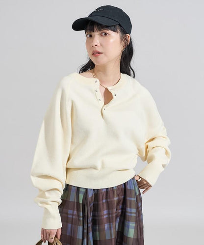 短款按扣亨利領針織衫