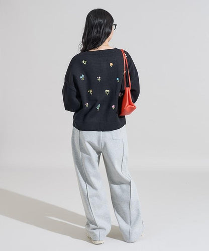 花卉刺繡圓領針織開衫