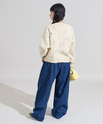 花卉刺繡圓領針織開衫