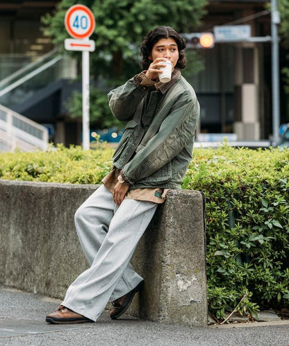 拼接彎曲剪裁寬鬆衛褲