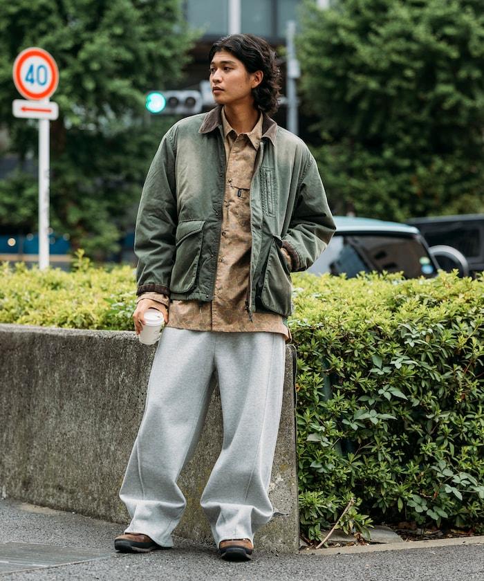拼接彎曲剪裁寬鬆衛褲