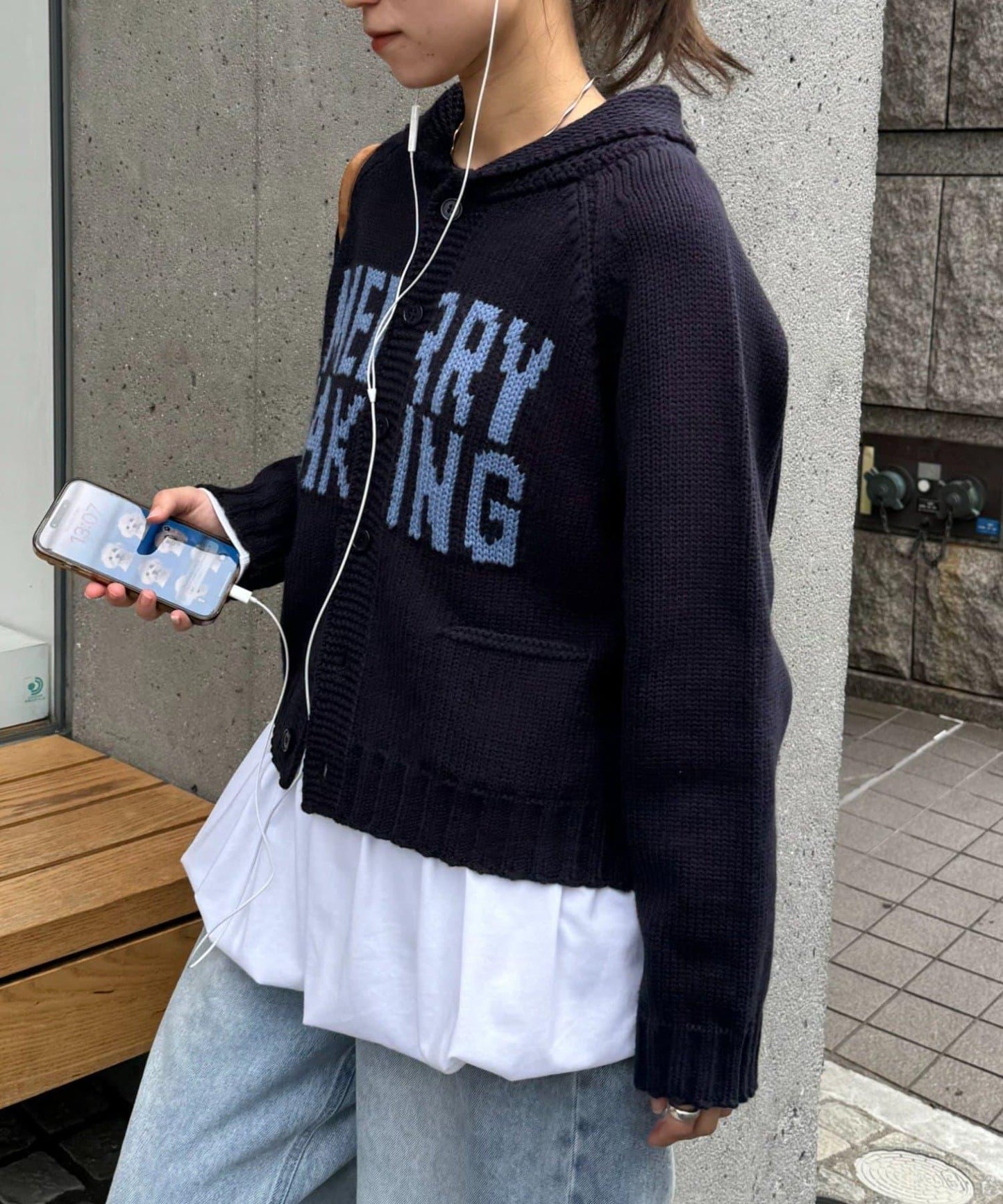 【UNISEX】標誌性圍巾領針織開衫