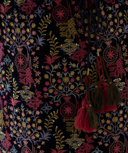 【aguni】天鵝絨刺繡修身半身裙