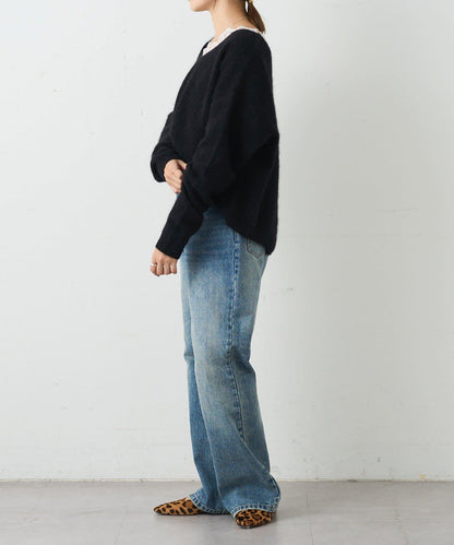 蕾絲V領羊毛針織衫