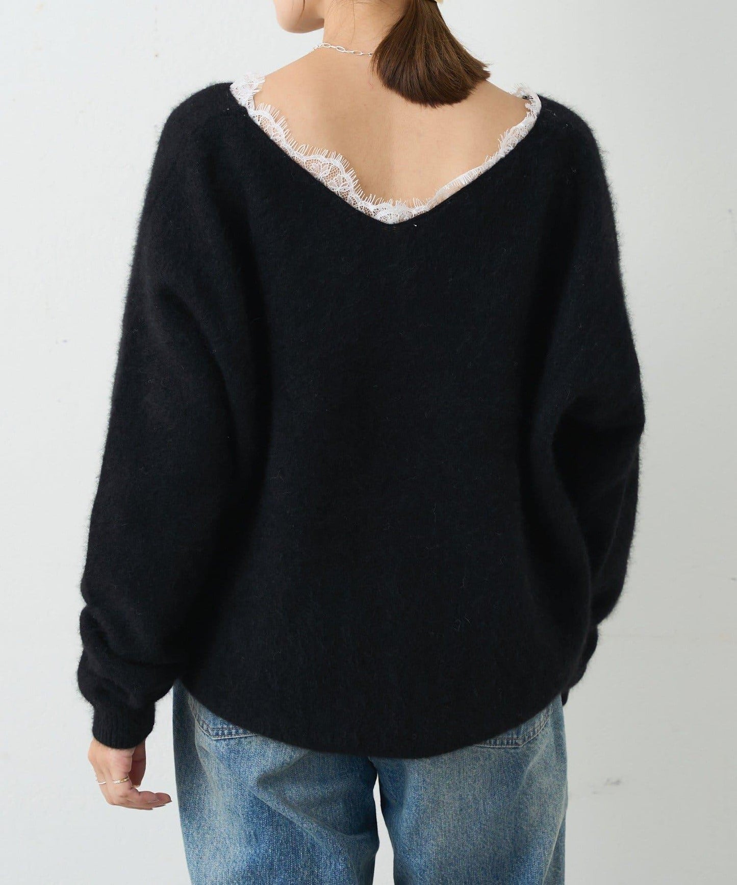 蕾絲V領羊毛針織衫