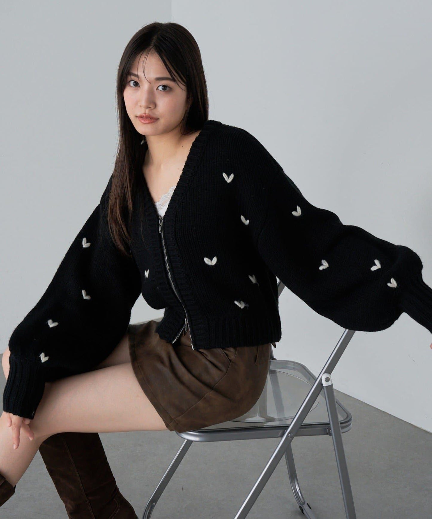 拉鍊式愛心圖案短款開衫