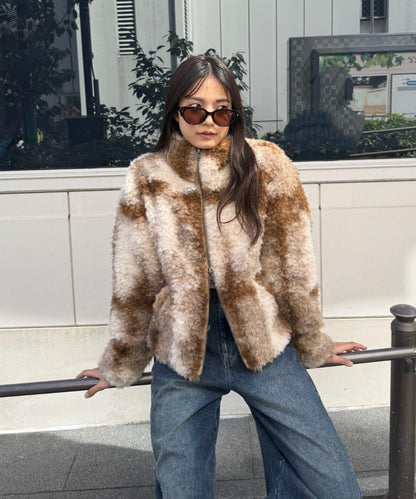 羊羔絨拉鍊夾克