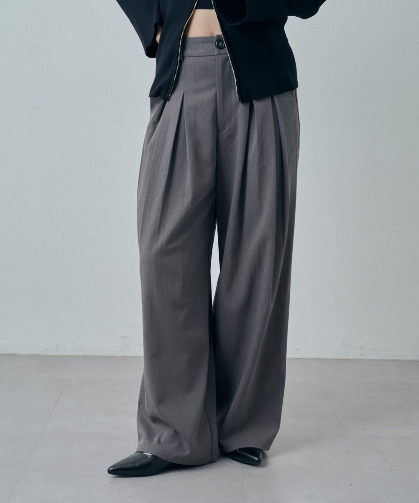 前褶設計休閒長褲