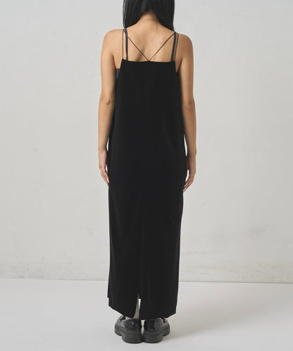 【WHO'S WHO gallery】天鵝絨I型吊帶連衣裙