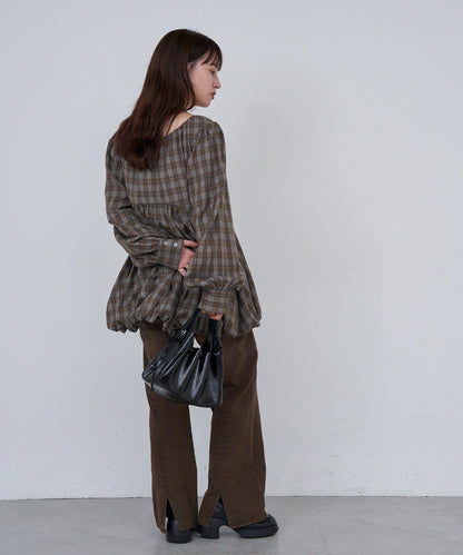 【Kastane】B方領泡泡袖長款上衣