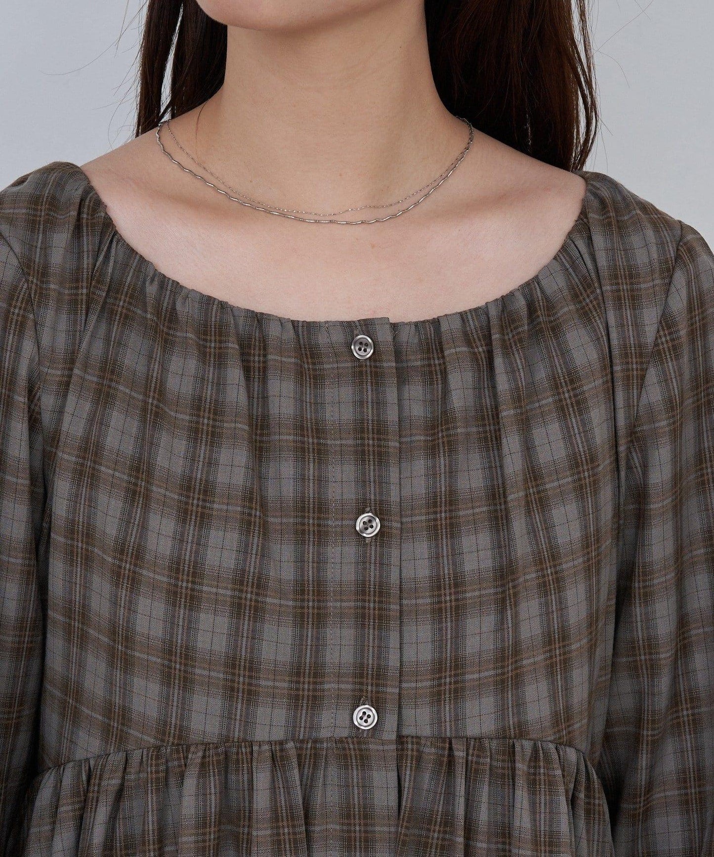 【Kastane】B方領泡泡袖長款上衣