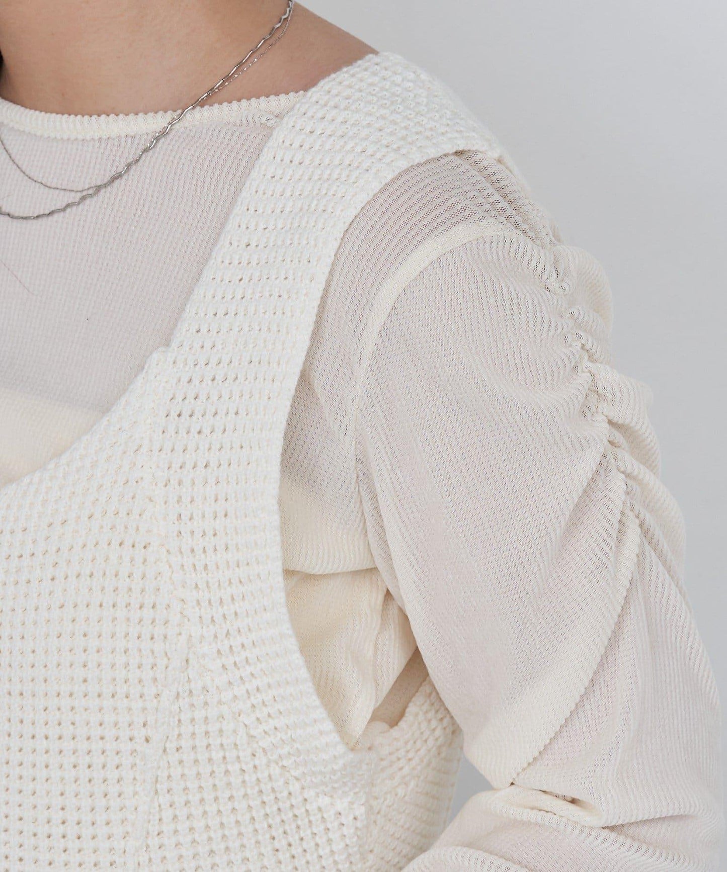 B 菱格紋針織背心