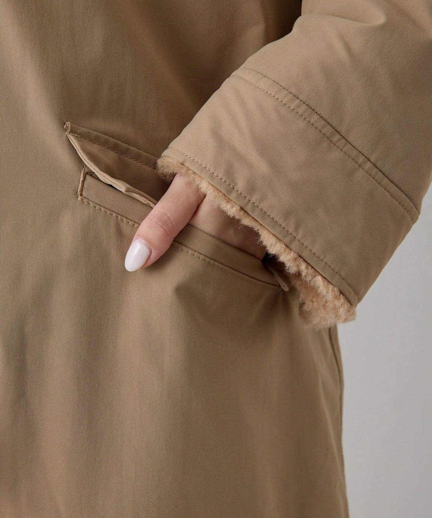 可雙面穿羊羔絨大衣