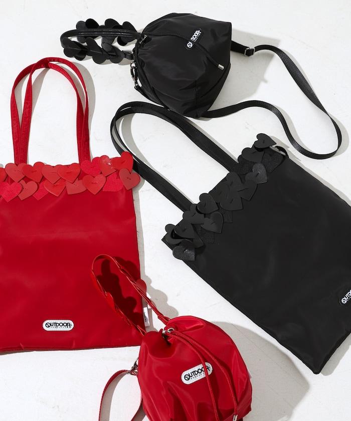 x BASICKS HEART HANDLE BAG