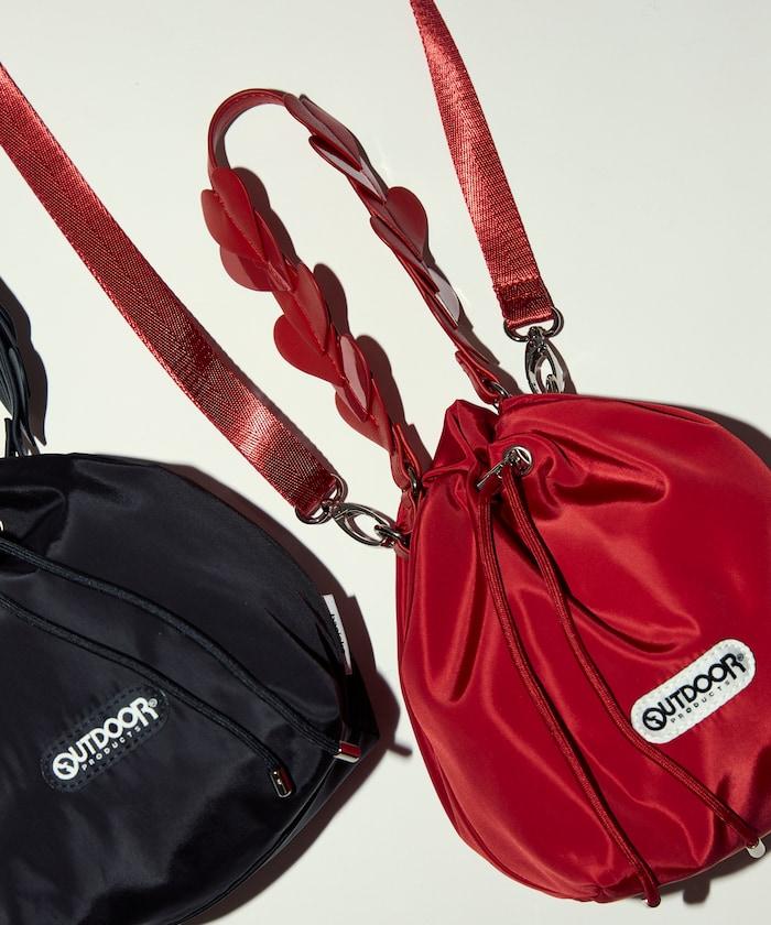 x BASICKS HEART HANDLE BAG