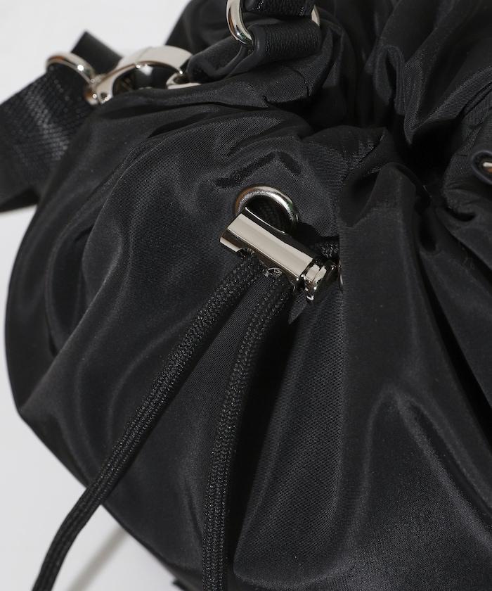 x BASICKS HEART HANDLE BAG