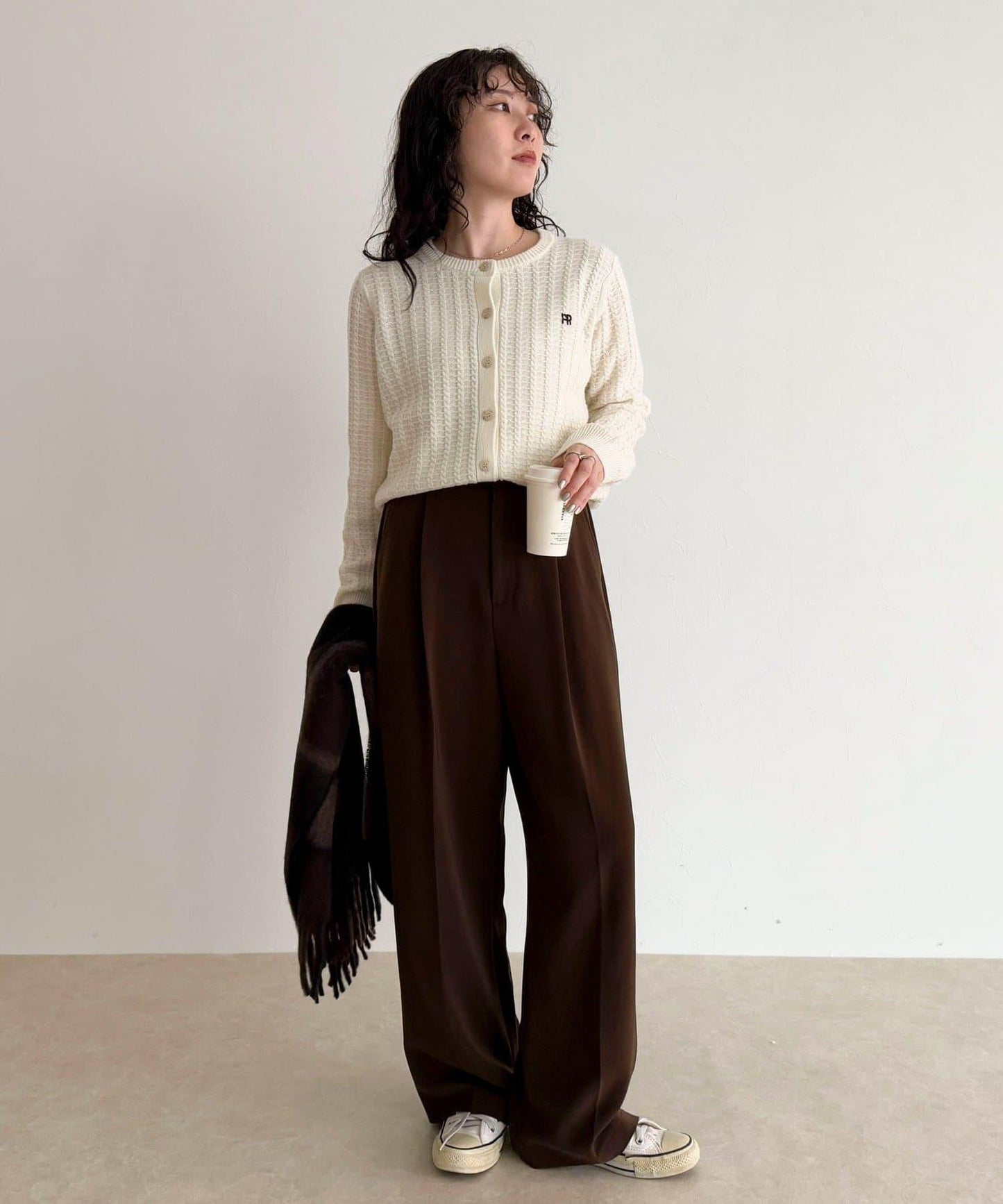 FR刺繡麻花紋針織開衫