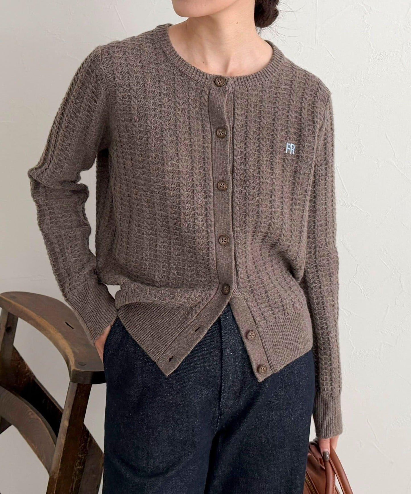 FR刺繡麻花紋針織開衫