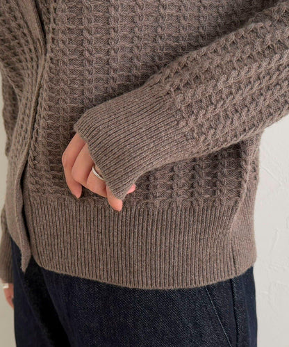 FR刺繡麻花紋針織開衫