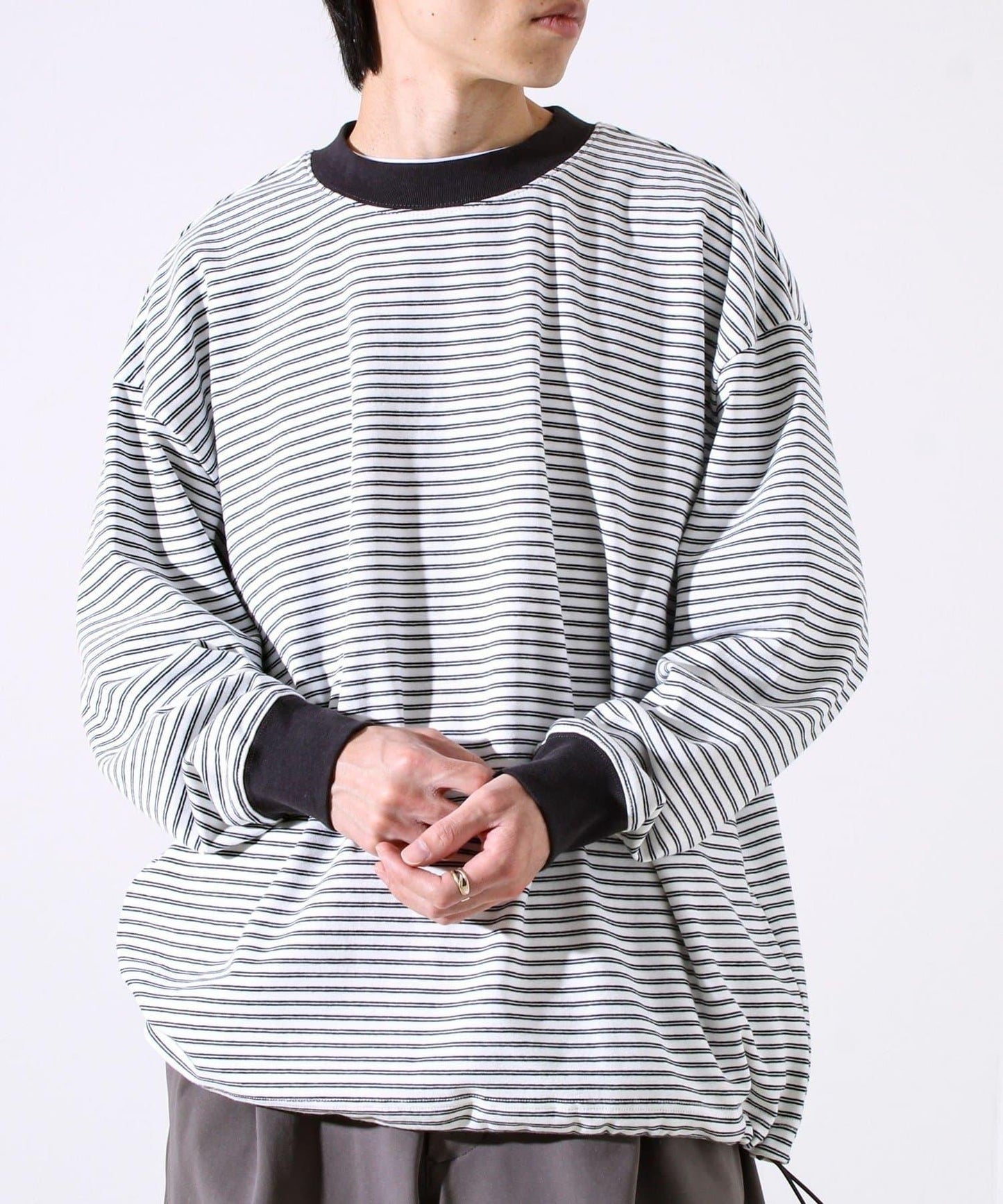 【配色羅紋點綴主打條紋】Hello條紋長袖T恤