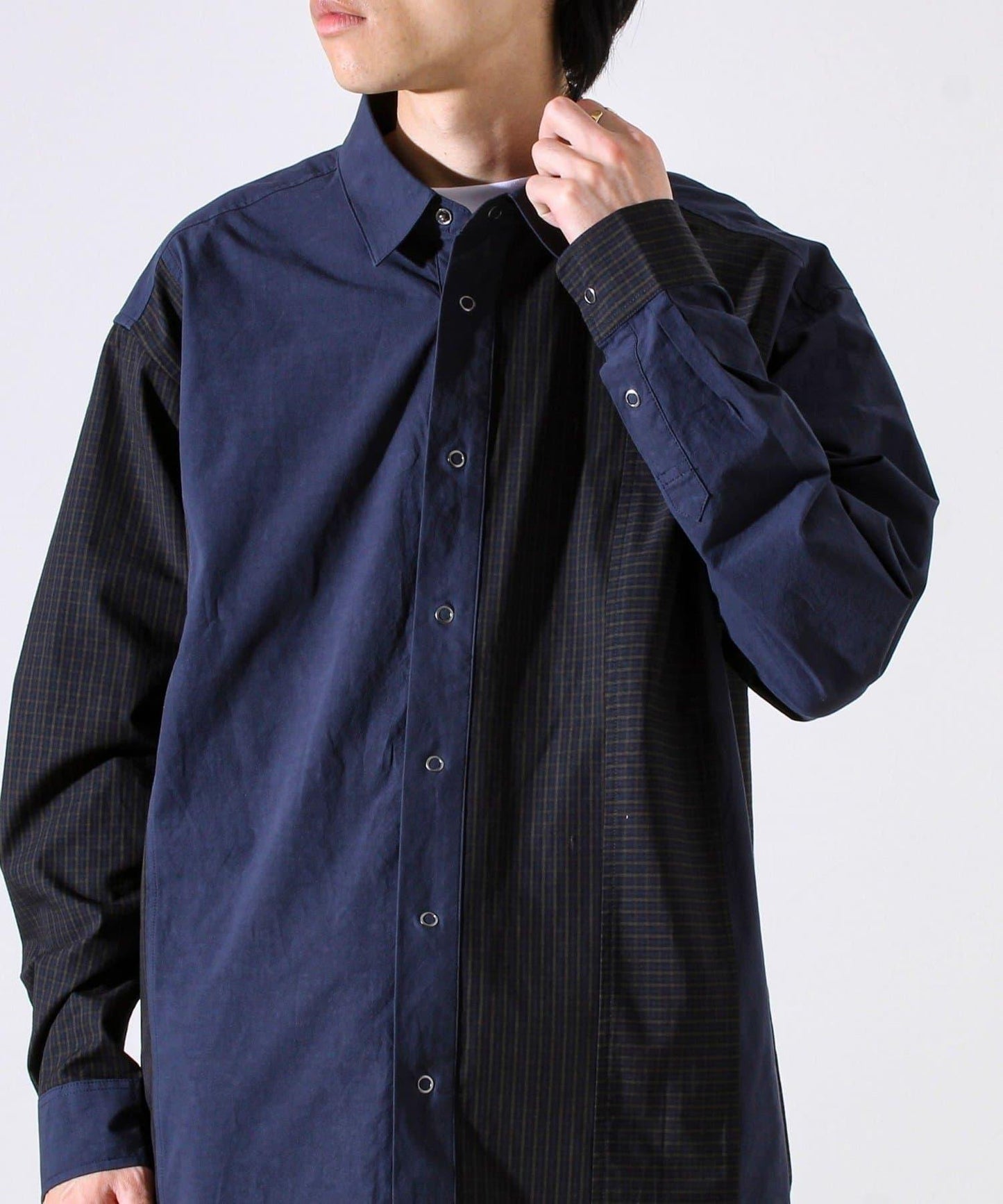 【純色×圖案趣味設計】時尚拼接長袖襯衫