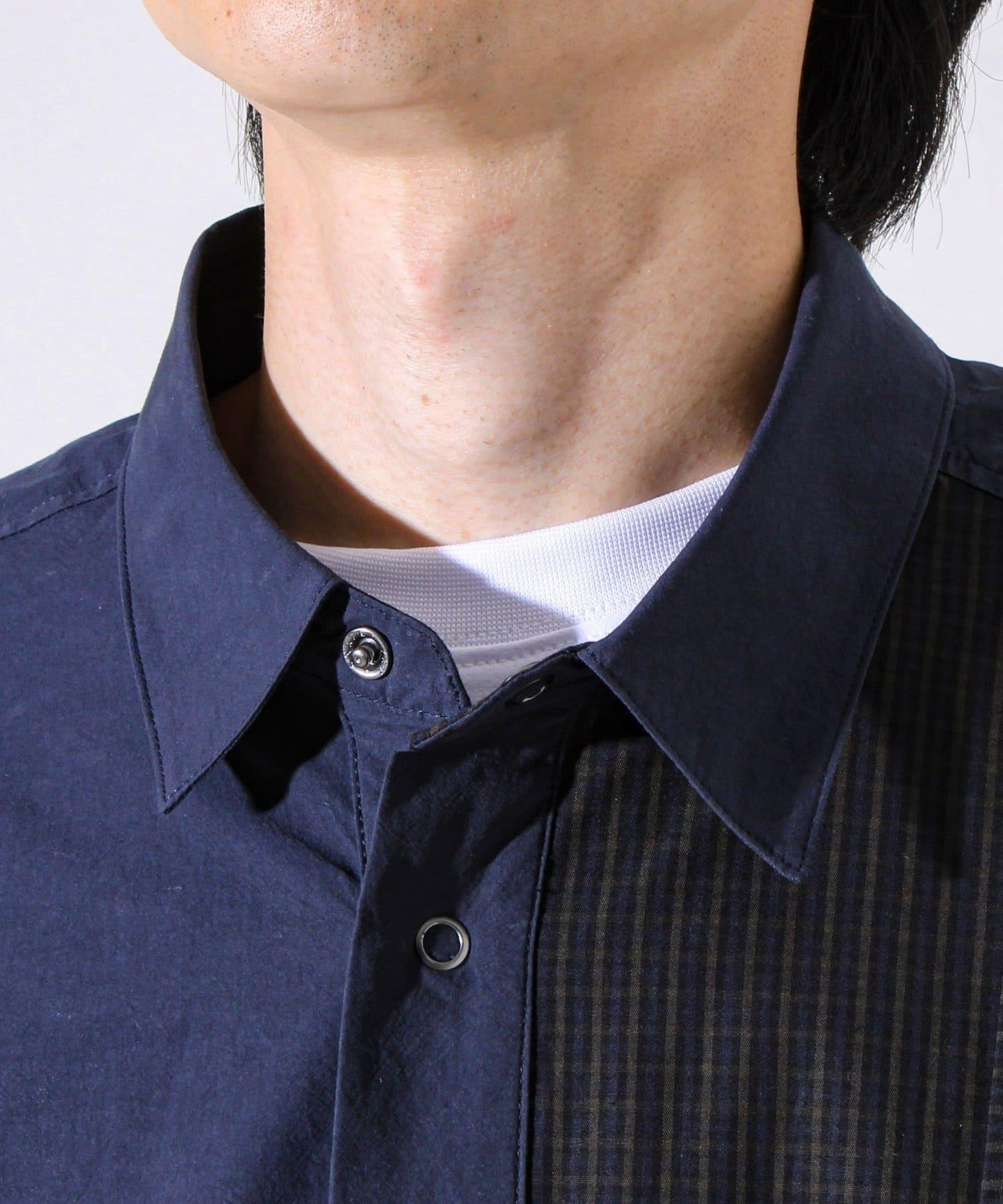 【純色×圖案趣味設計】時尚拼接長袖襯衫