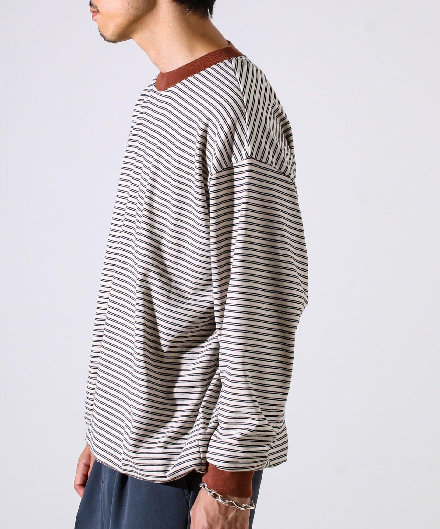 【配色羅紋點綴主打條紋】Hello條紋長袖T恤