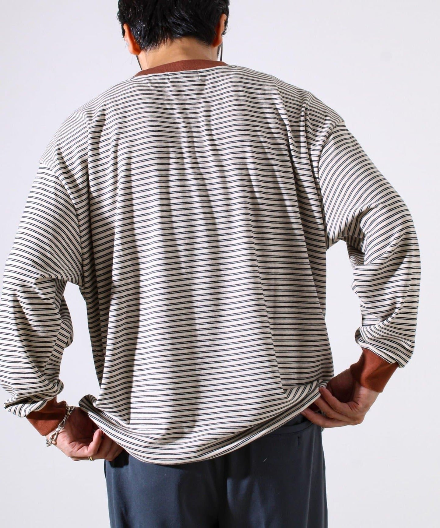 【配色羅紋點綴主打條紋】Hello條紋長袖T恤