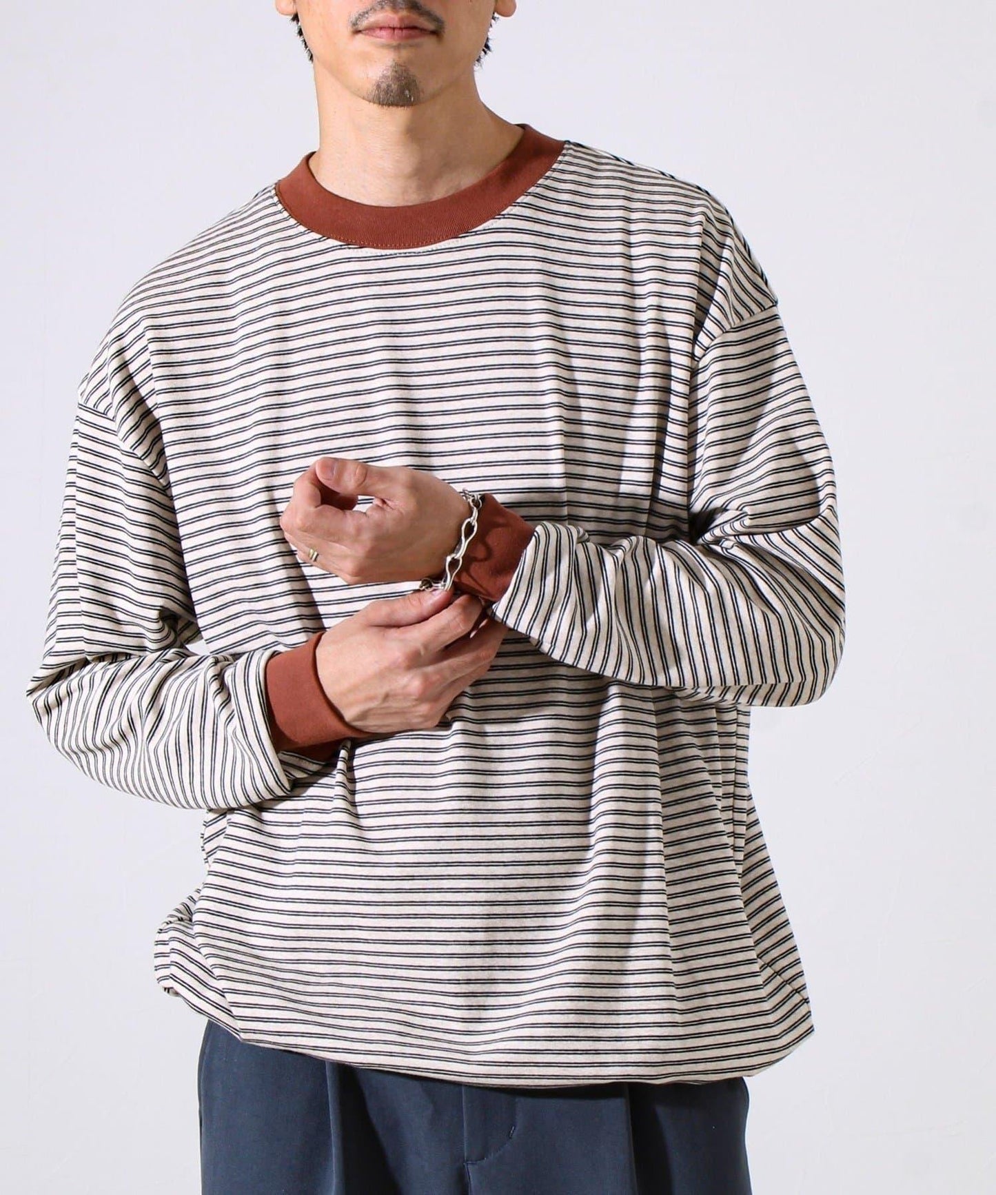 【配色羅紋點綴主打條紋】Hello條紋長袖T恤