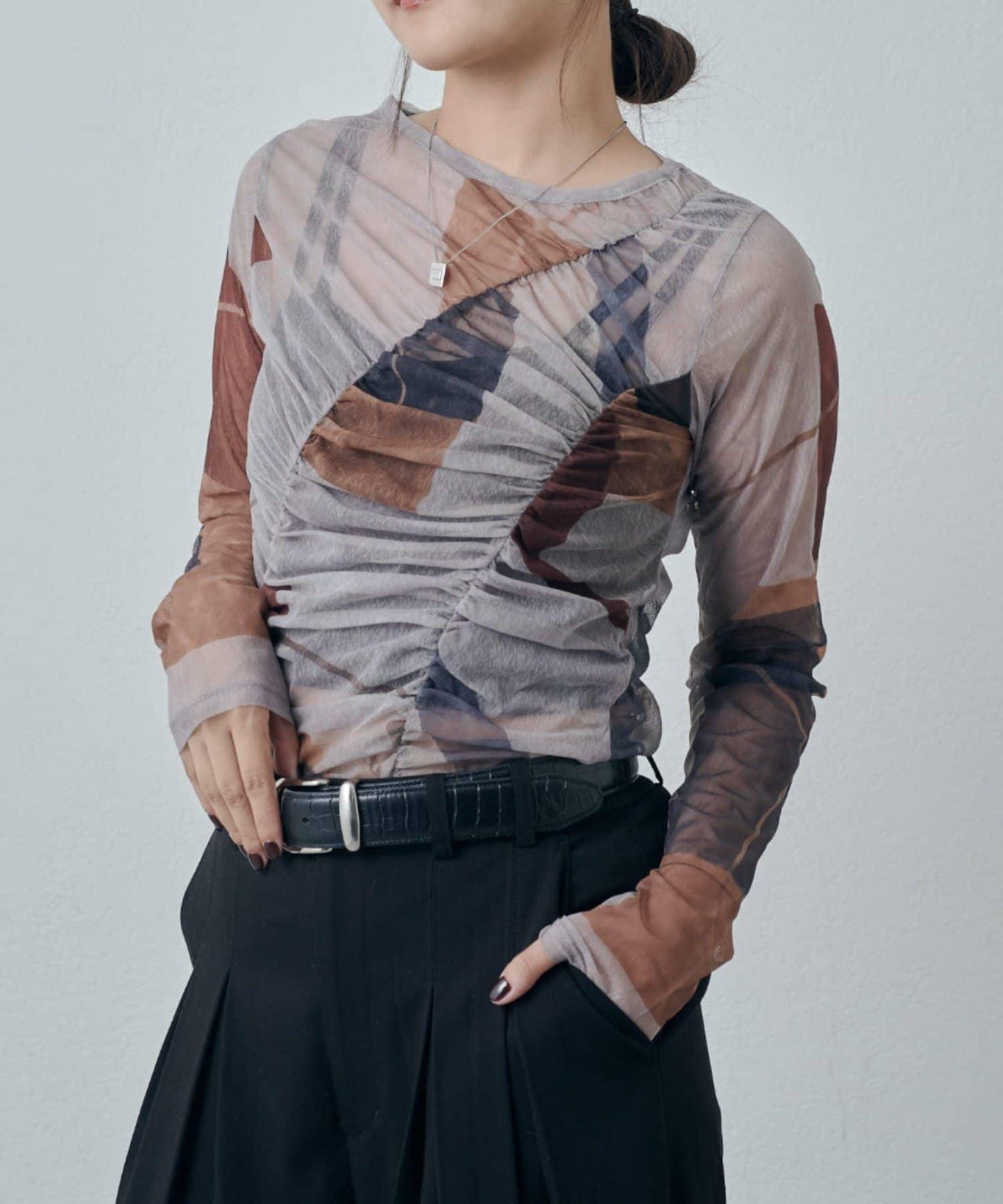 微透感印花長袖T恤