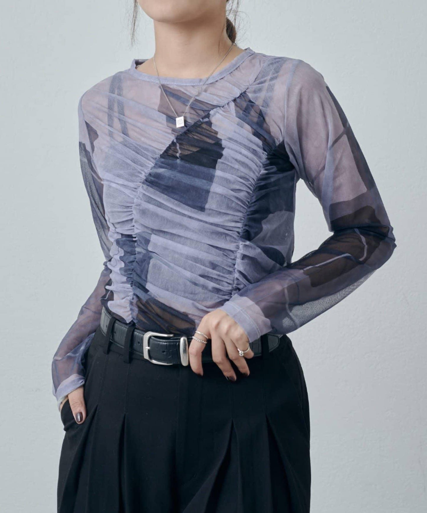 微透感印花長袖T恤