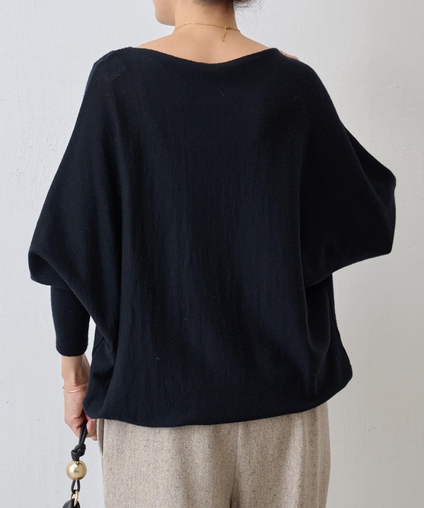 羊毛蝙蝠袖針織衫