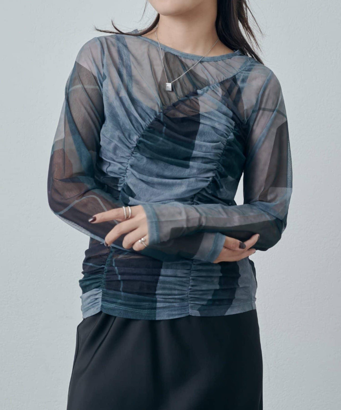 微透感印花長袖T恤