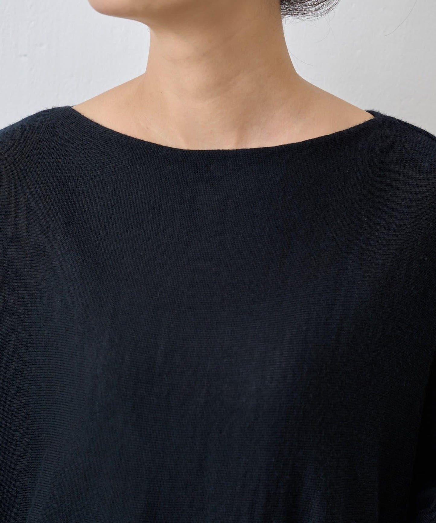 羊毛蝙蝠袖針織衫