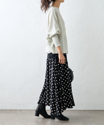 羊毛蝙蝠袖針織衫