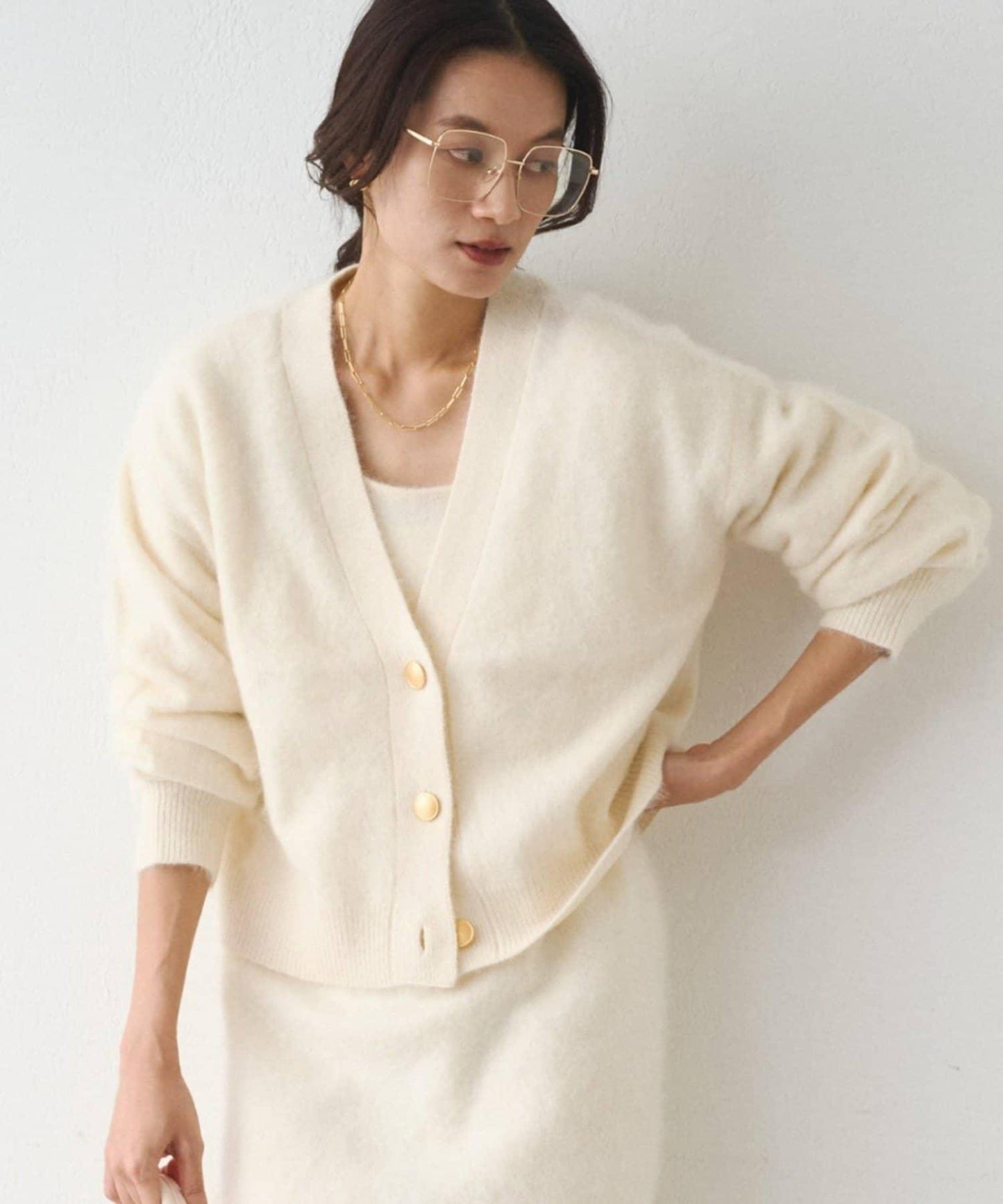 毛絨短款針織開衫