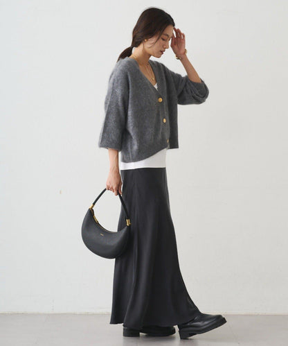 毛絨短款針織開衫