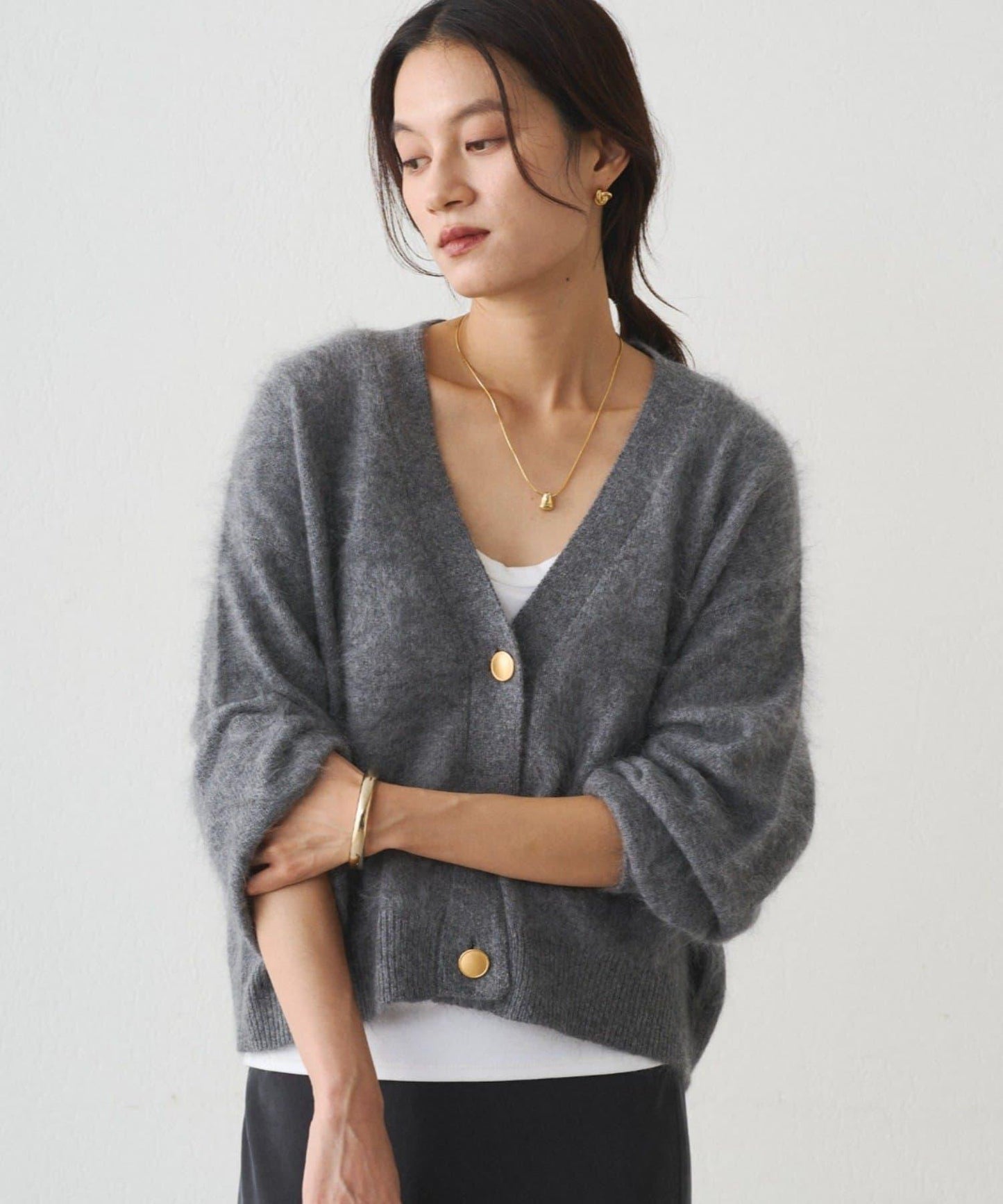 毛絨短款針織開衫