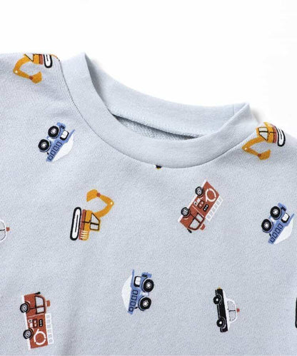 貴賓犬與汽車圖案衛衣睡衣