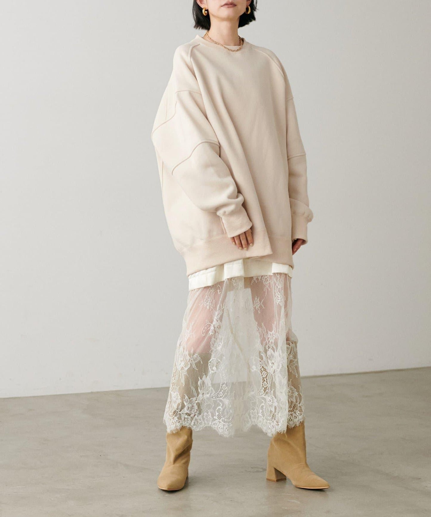 拼接設計寬鬆衛衣