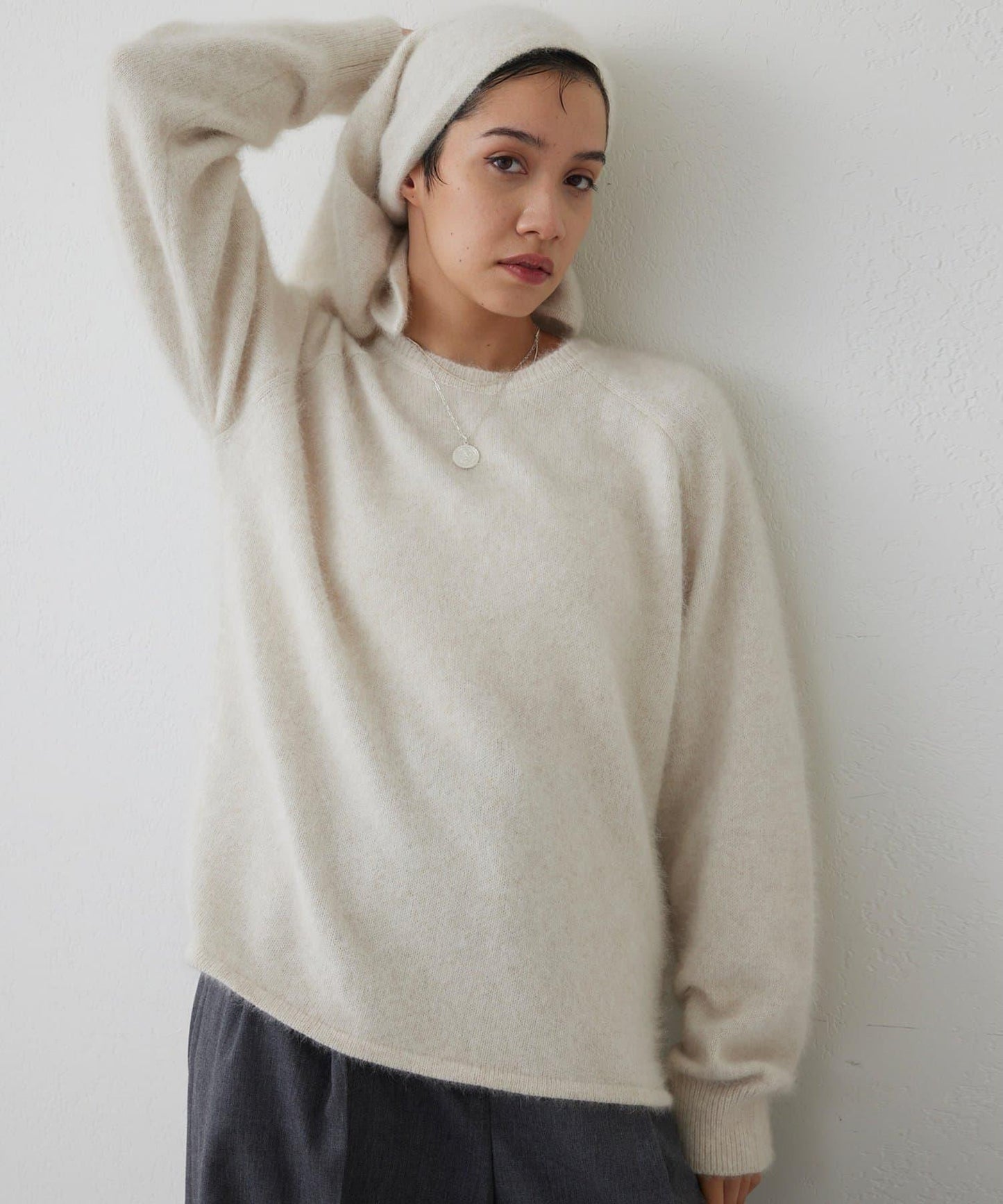 【THE PAUSE】仿毛針織圍巾套裝套頭衫