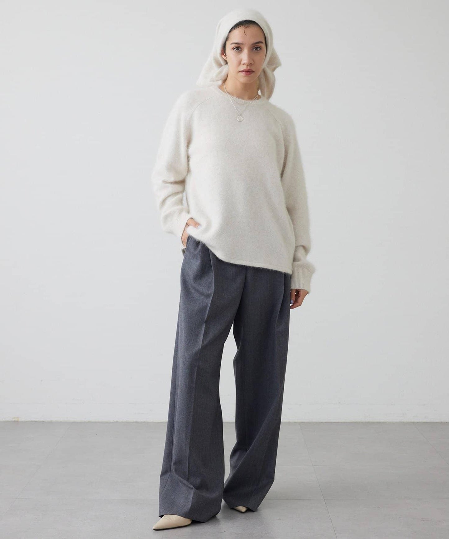 【THE PAUSE】仿毛針織圍巾套裝套頭衫