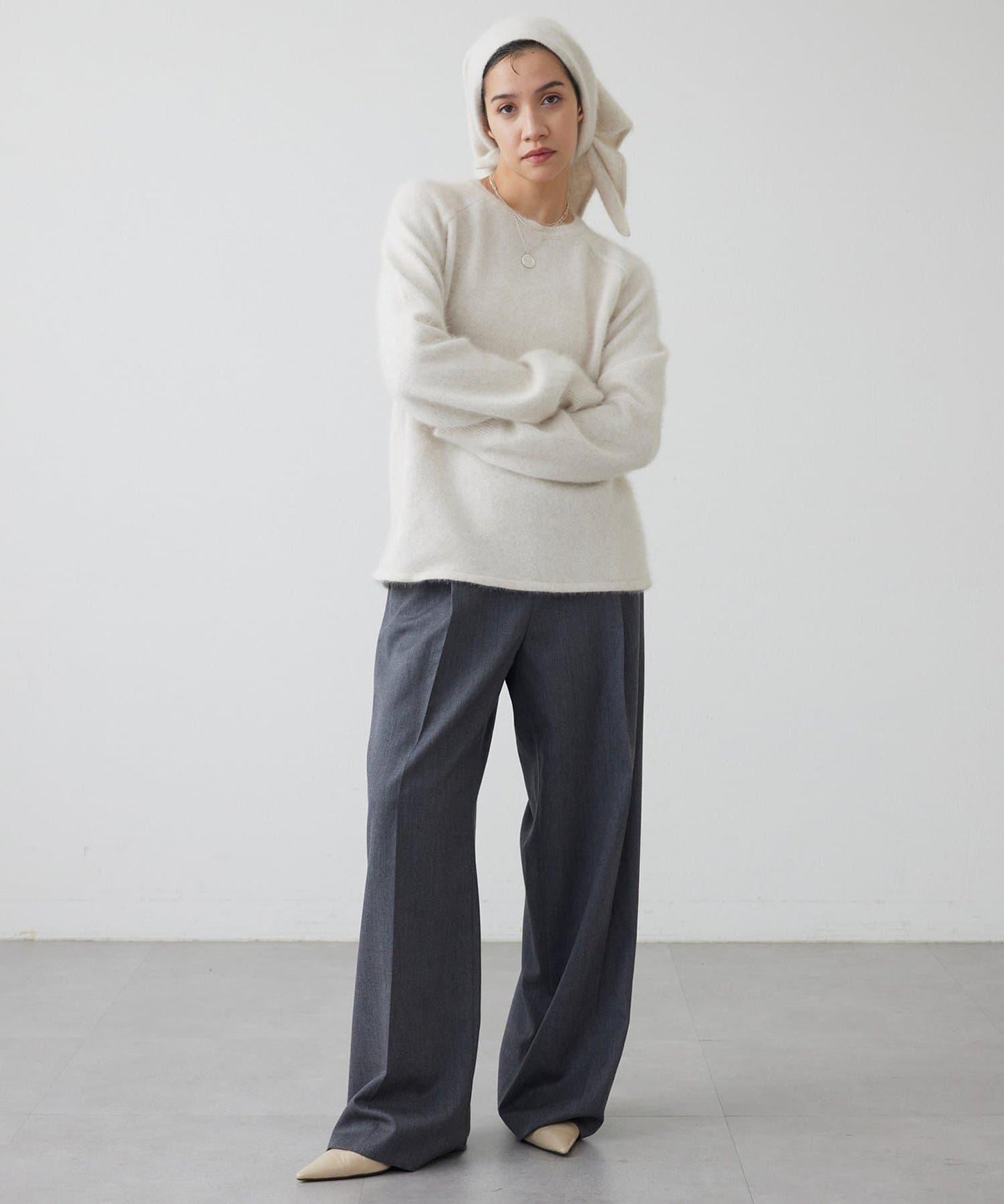 【THE PAUSE】仿毛針織圍巾套裝套頭衫