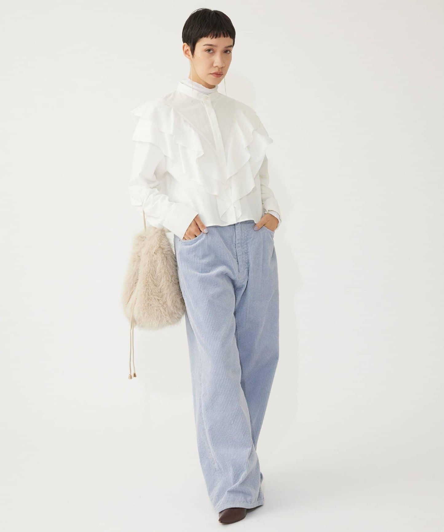 【THE PAUSE】荷葉邊短款襯衫