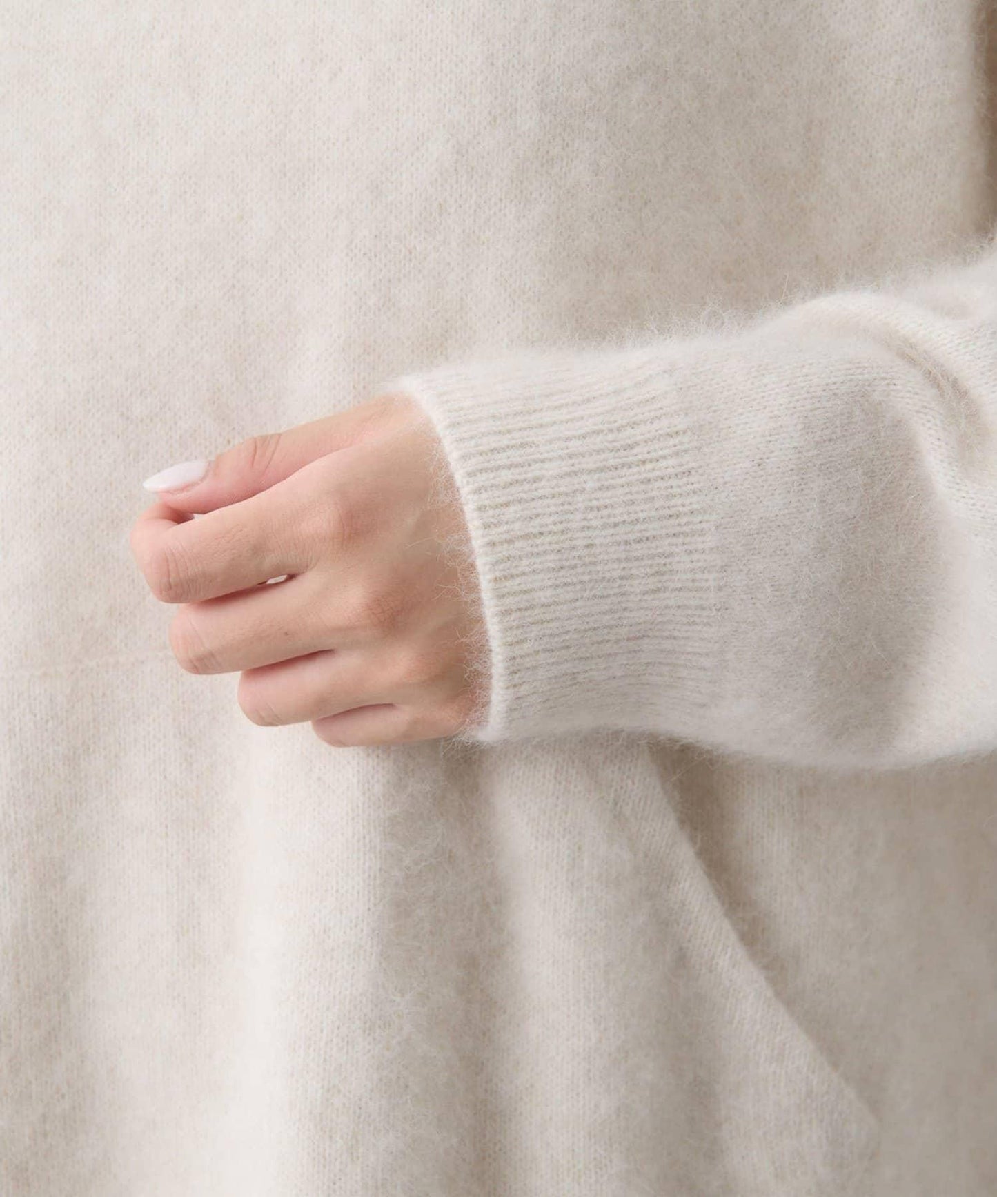 【THE PAUSE】仿毛針織連帽套頭衫