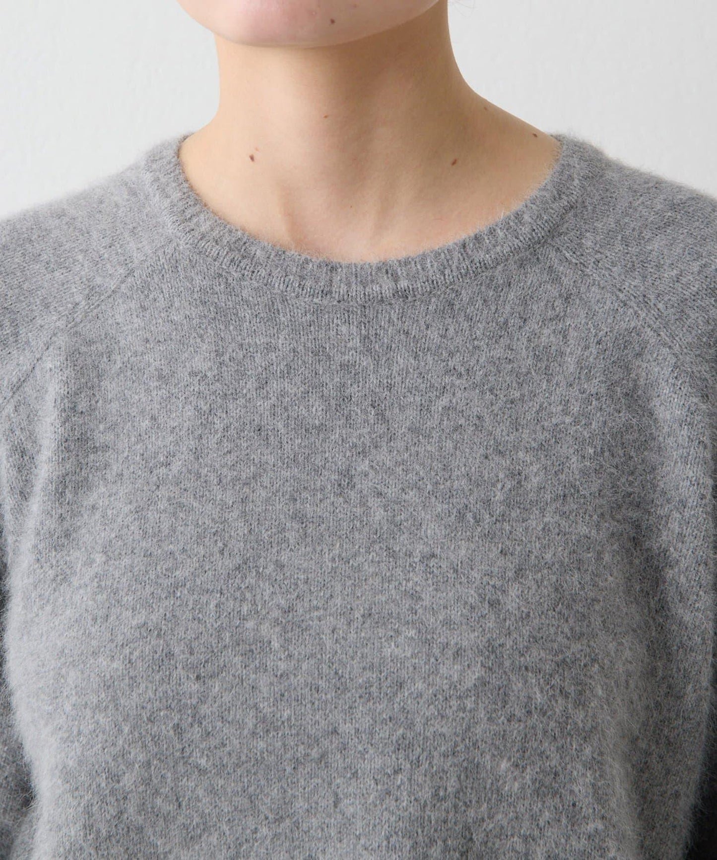 【THE PAUSE】仿毛針織圍巾套裝套頭衫