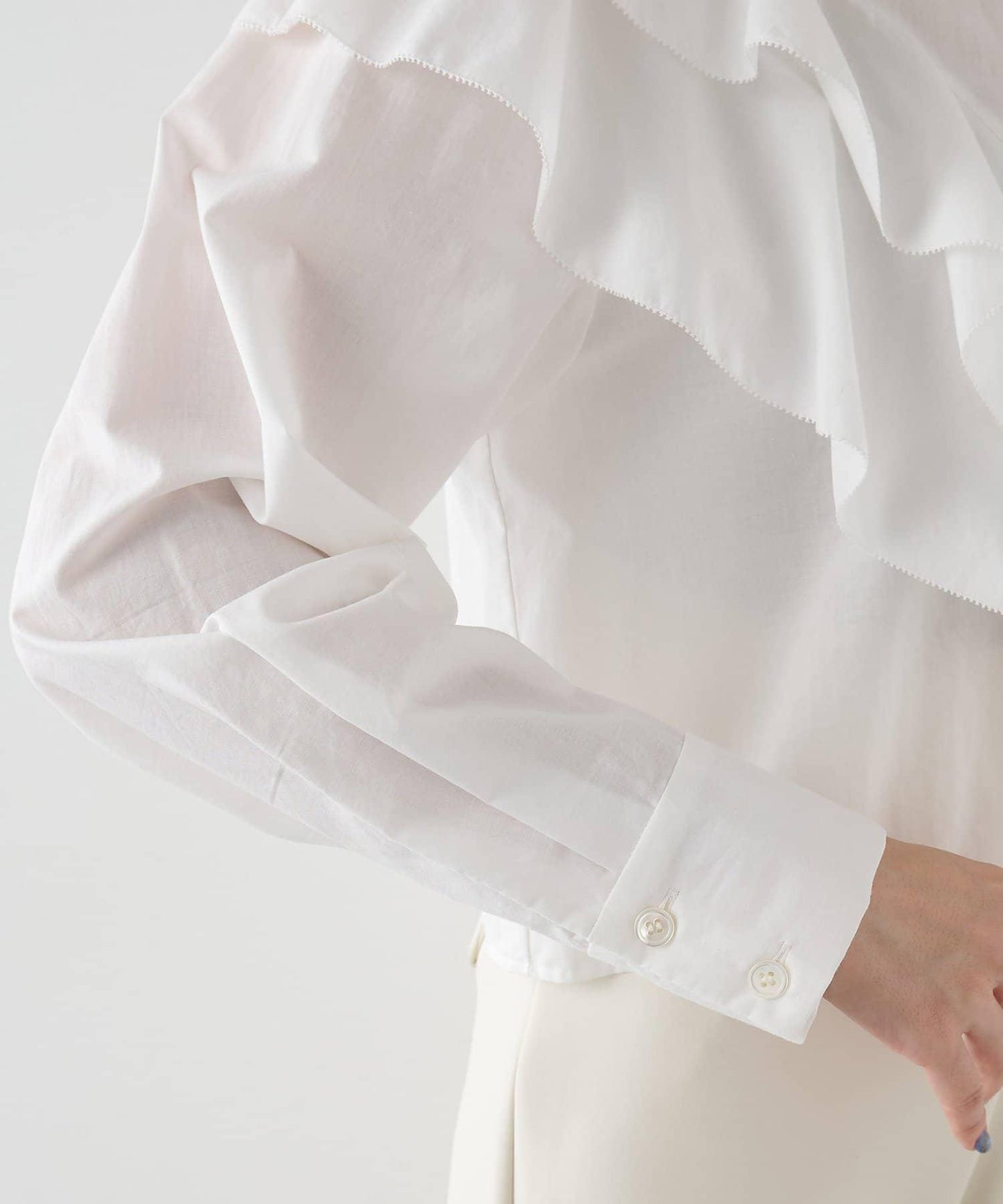 【THE PAUSE】荷葉邊短款襯衫