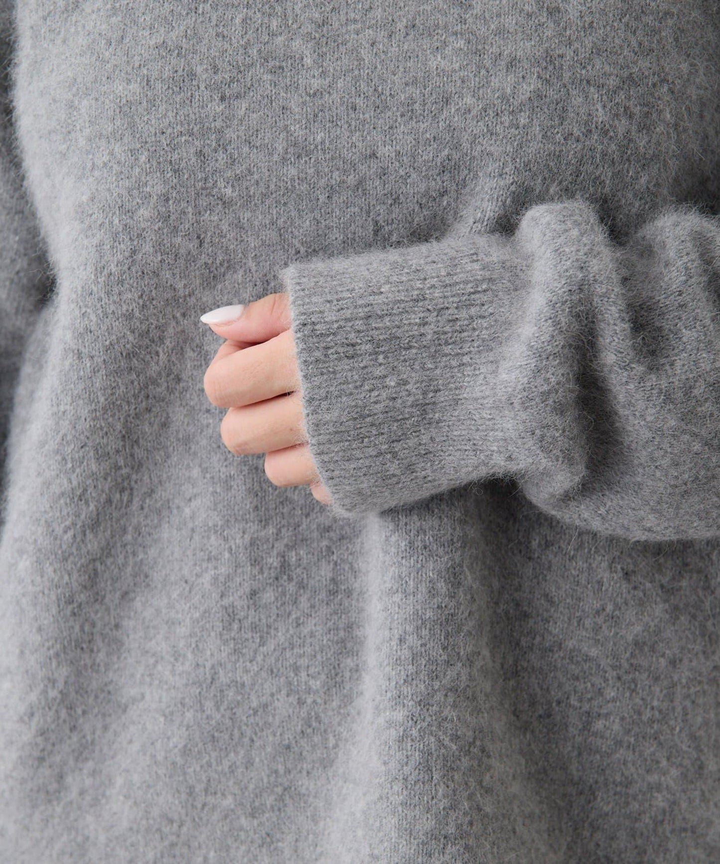 【THE PAUSE】仿毛針織圍巾套裝套頭衫