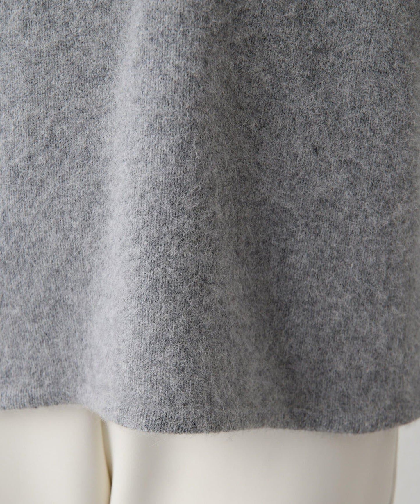 【THE PAUSE】仿毛針織圍巾套裝套頭衫