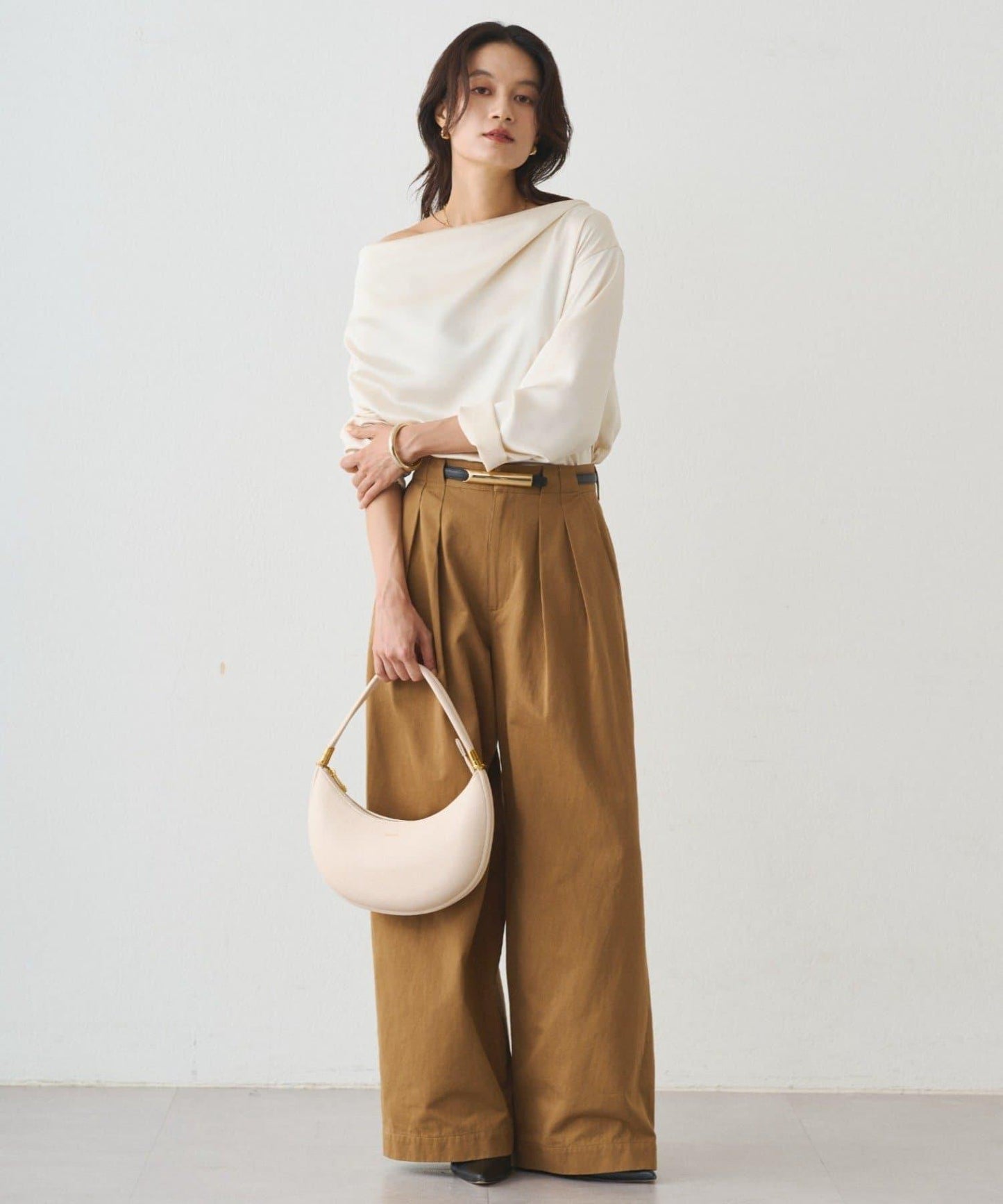 休閒腰帶褶皺長褲